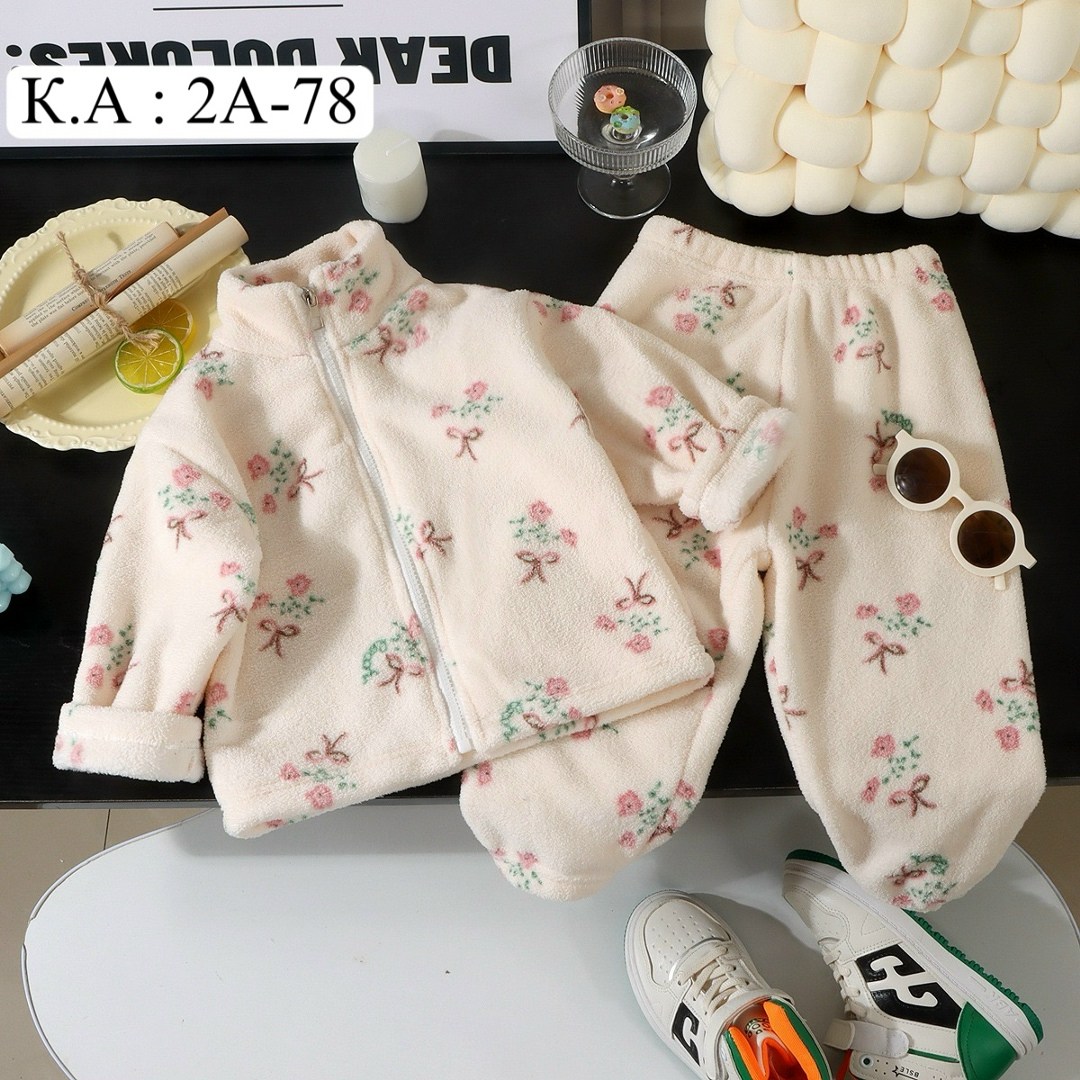 комплект одежды moocie,комплект детской одежды,комплект одежды девочке,теплый комплект,комплекты одежды