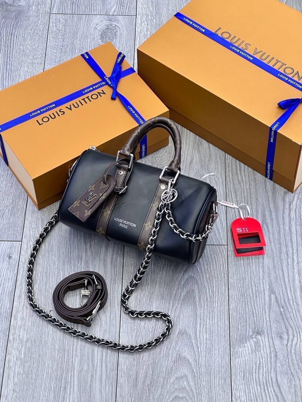 сумка женская louis vuitton,сумка louis vuitton,louis vuitton сумка на плечо кросс-боди,женская сумка из натуральной кожи от louis vuitton,классическая сумка speedy louis vuitton с монограммой