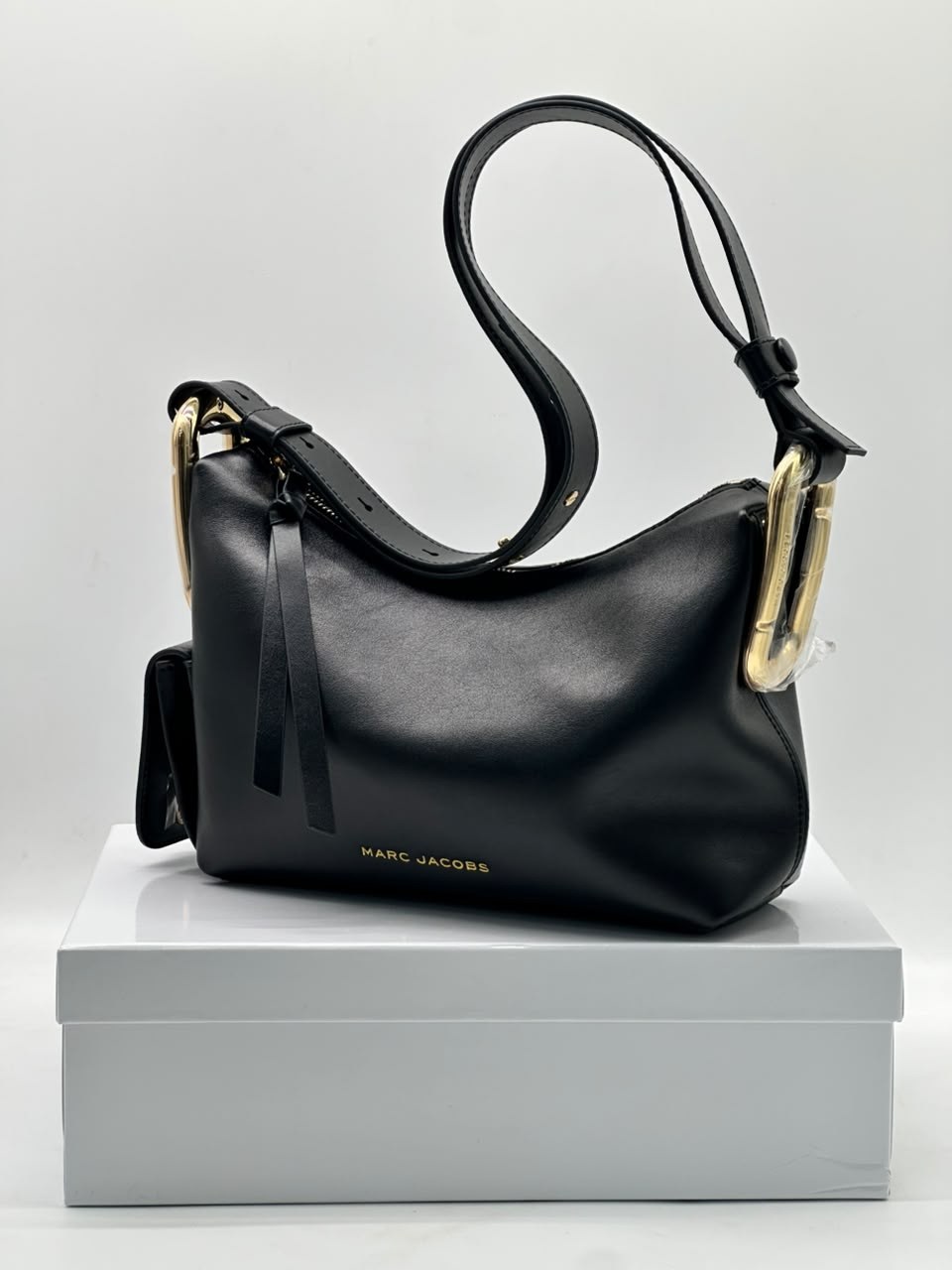 marc jacobs сумка женская,сумка marc jacobs,сумка-хобо через плечо marc jacobs,сумка marc jacobs 25-16 см натуральная замша,женские сумки