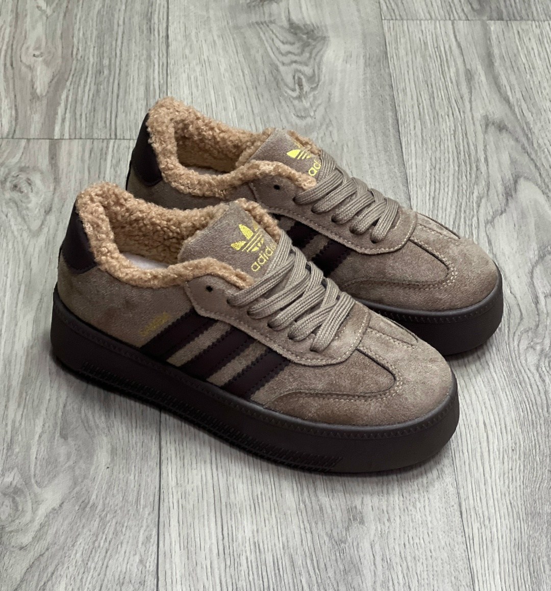 ,кроссовки женскиe,замшевые кроссовки,кроссовки adidas,кроссовки стильные