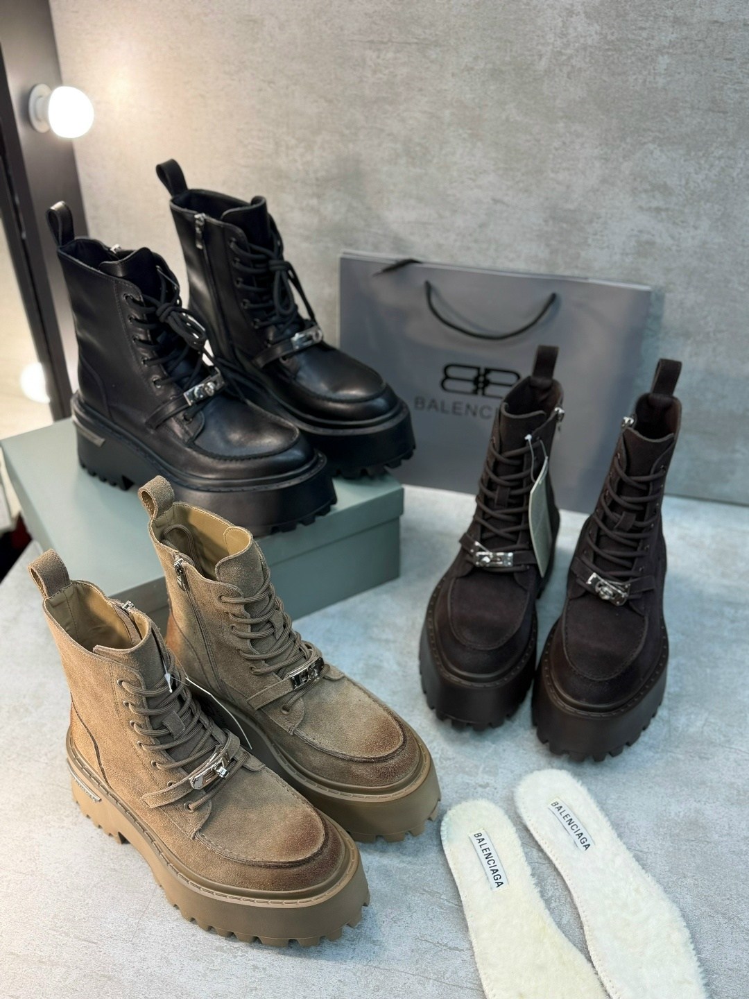 balenciaga женские кожаные ботинки чёрного цвета,ботинки balenciaga,balenciaga женские кожаные ботинки balenciaga чёрного цвета,ботинки balenciaga женские,