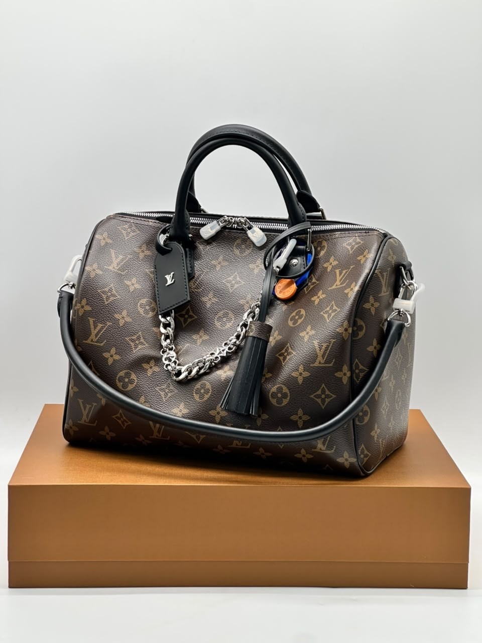 сумка женская louis vuitton,классическая сумка speedy louis vuitton с монограммой,сумка louis vuitton,сумка,модная сумка