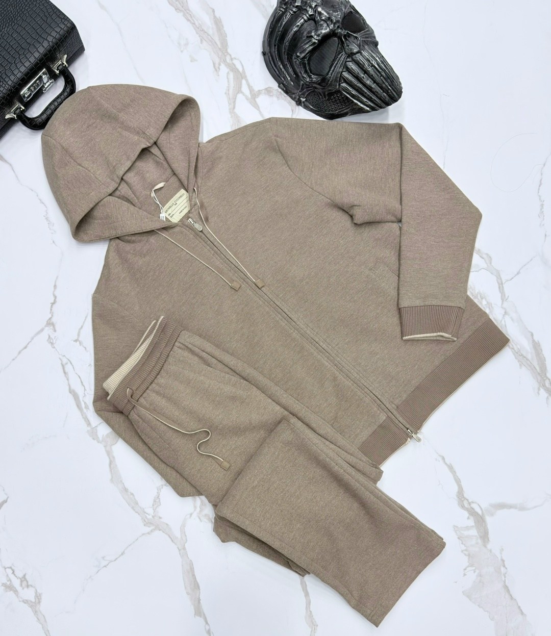 спортивный костюм brunello cucinelli,костюм спортивный,женский костюм,мужской спортивный костюм,костюм loro piana