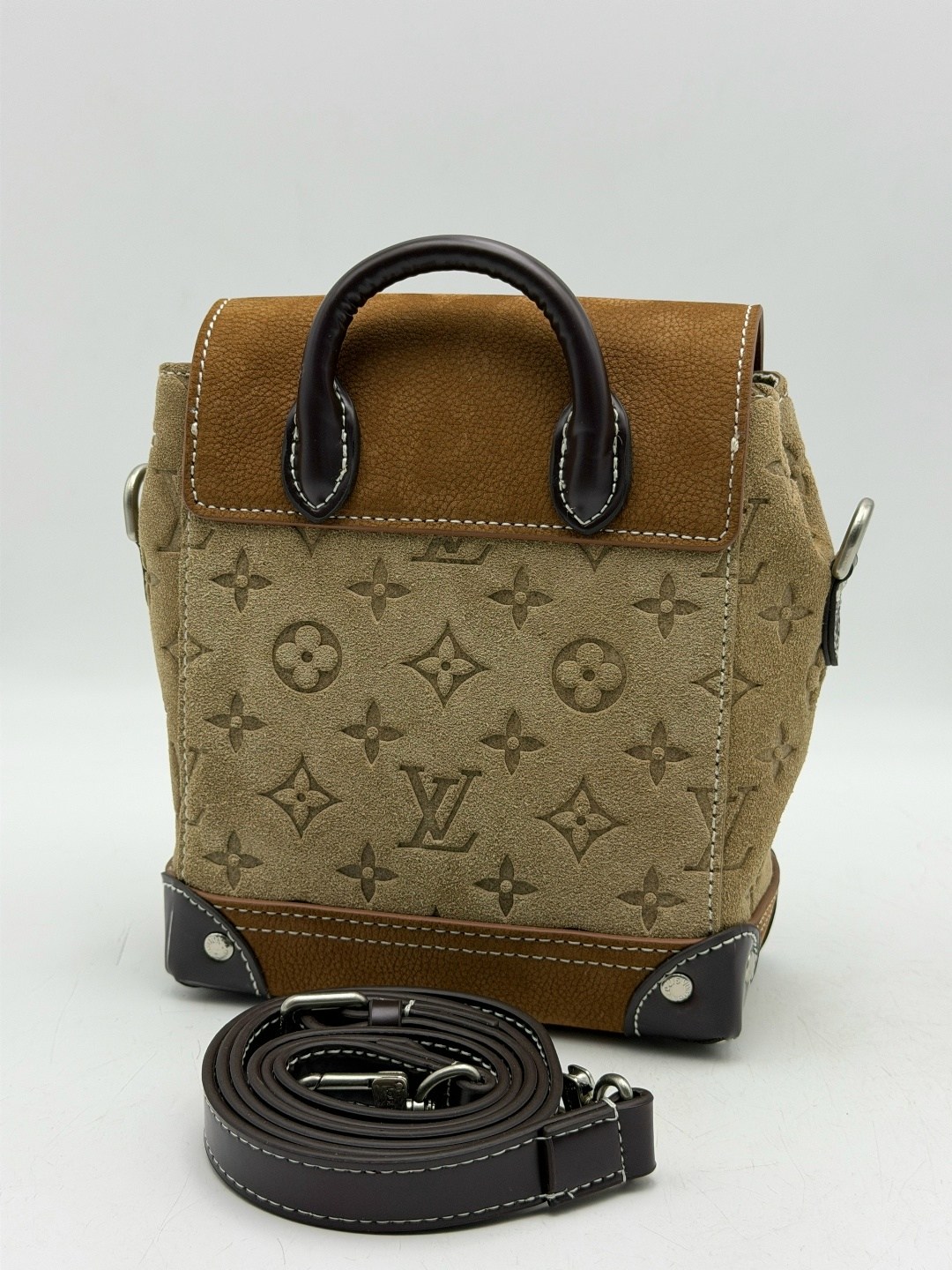 louis vuitton рюкзак,луи виттон рюкзак,сумка женская louis vuitton,женские рюкзаки,рюкзак луи виттон женский