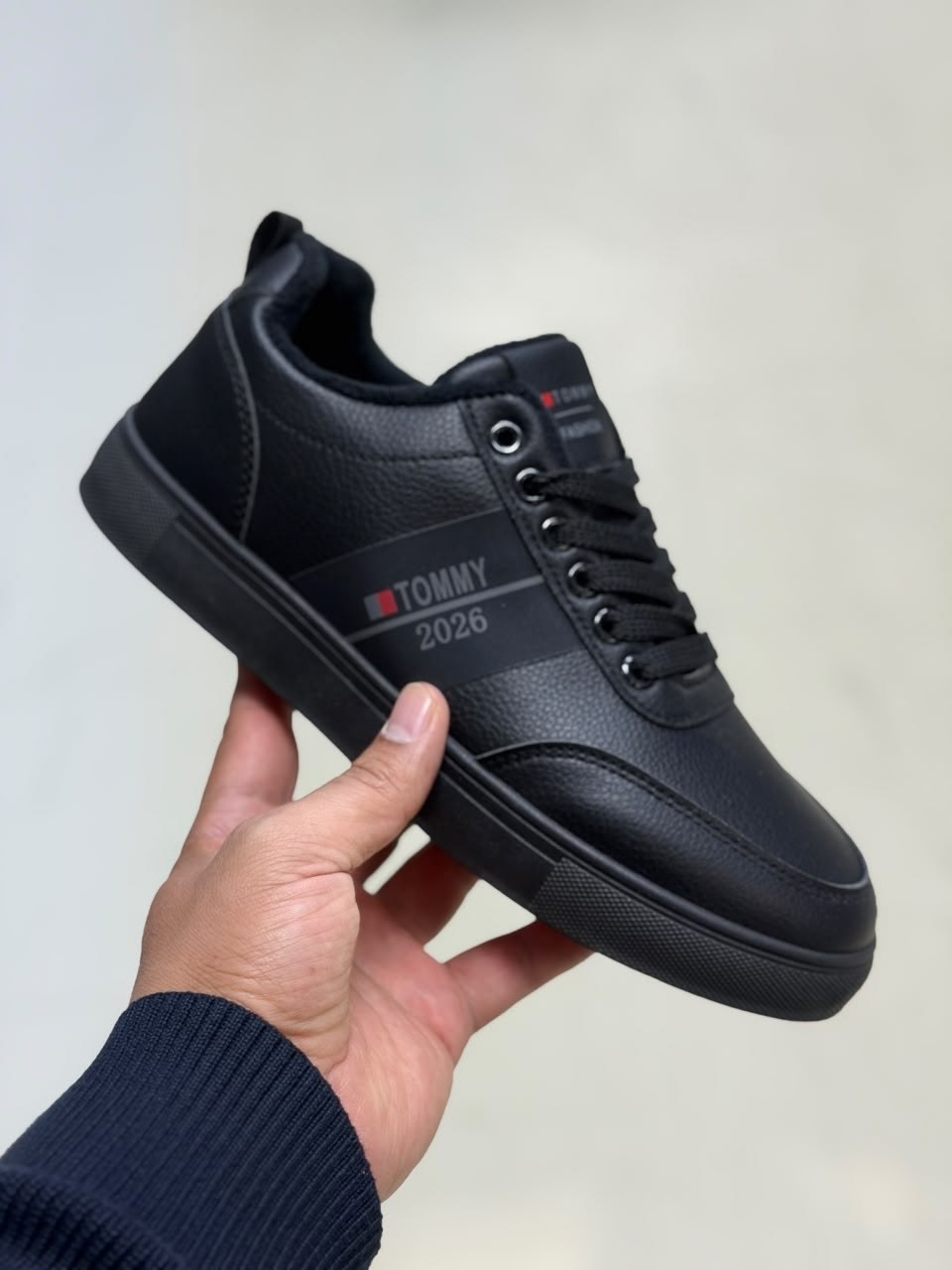 ,кеды мужские,кеды tommy hilfiger мужские,кроссовки для мужчин,кроссовки мужские tommy hilfiger