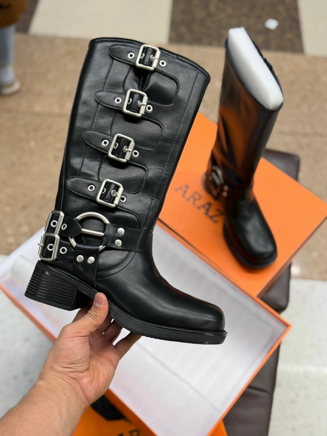 ,женские сапоги,miu miu сапоги,модные сапоги,женские зимние сапоги