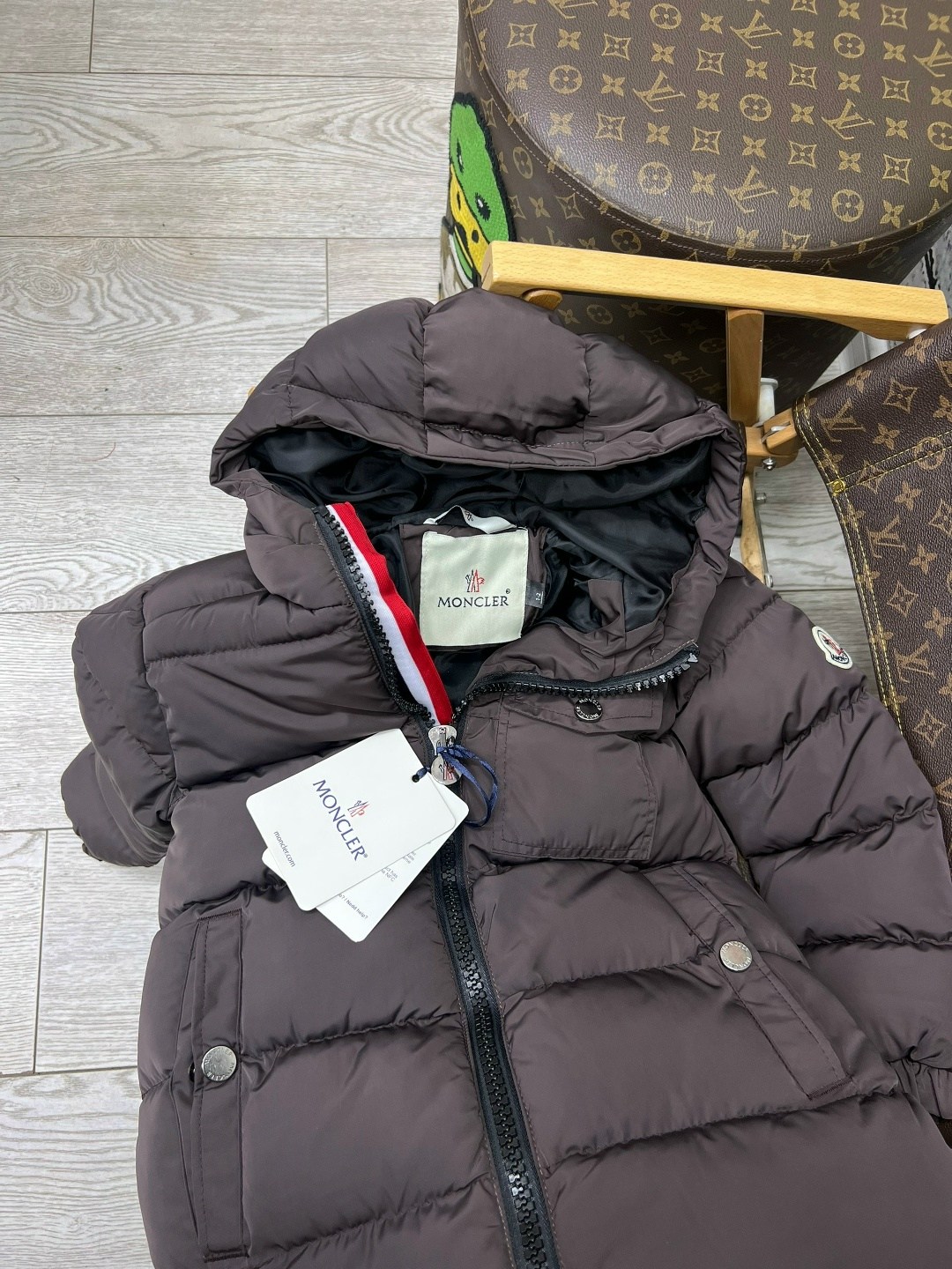 пуховик moncler,куртка монклер детская зимняя,пуховик burberry,монклер пуховики детские,зимние куртки
