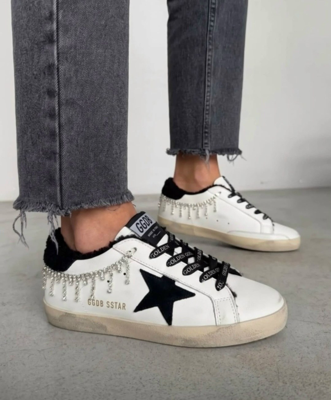 ,кроссовки golden goose,стильные женские кеды,кроссовки женскиe,кроссовки со звездами