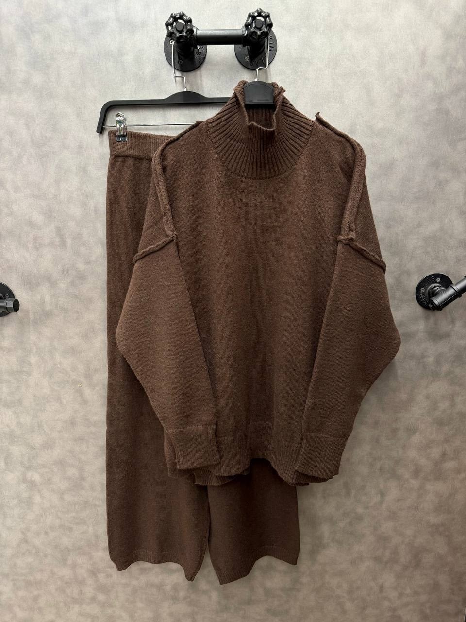 костюм вязаный теплый с брюками modis shop,вязаные брюки,вязаные костюмы,трикотажный костюм,кашемировый костюм с брюками палаццо