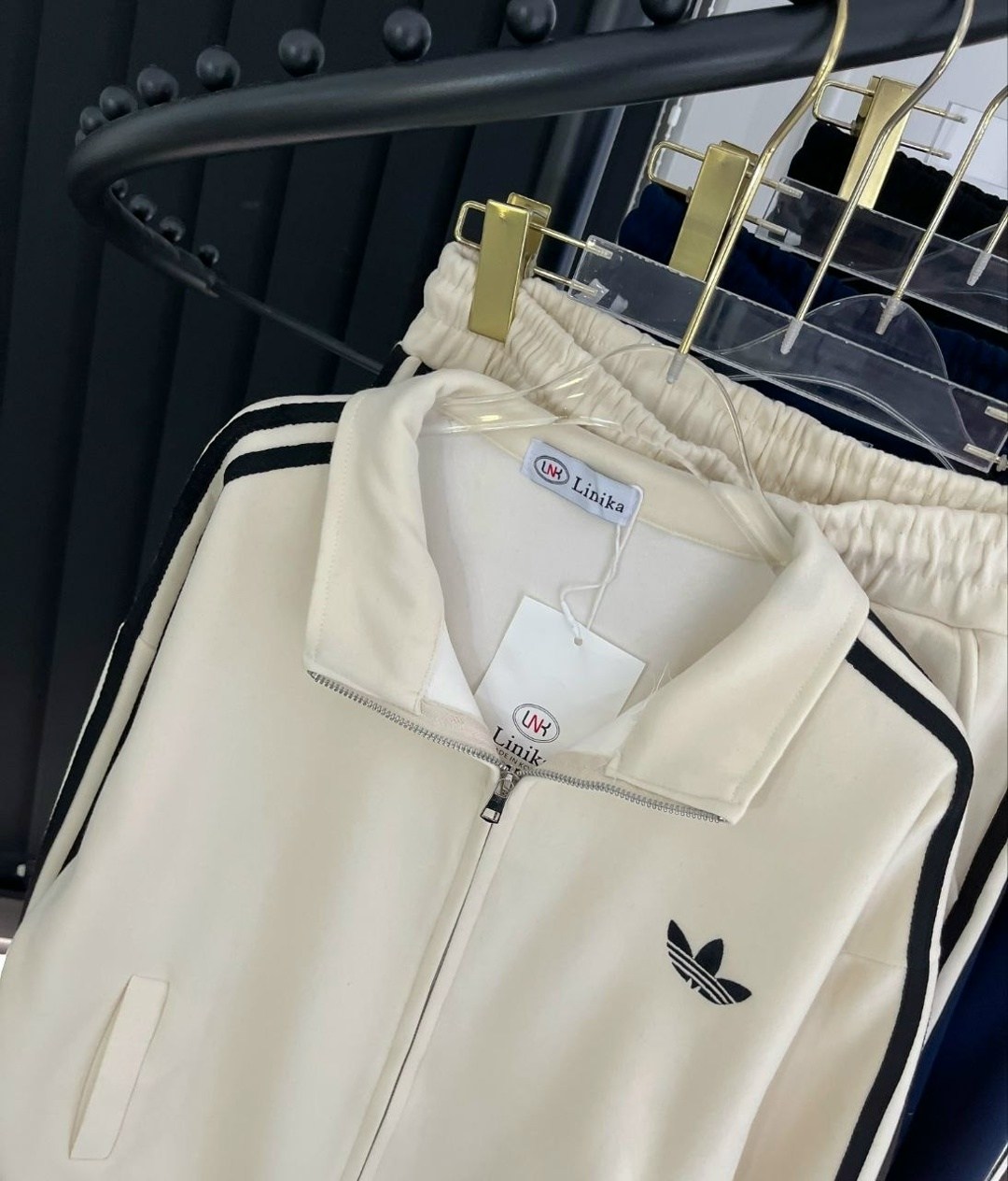 костюм спортивный adidas originals,костюм спортивный adidas,костюм адидас,adidas originals,спортивный костюм женский adidas