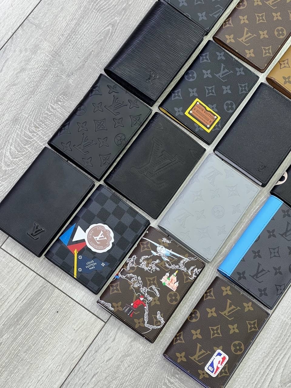 обложка на паспорт louis vuitton,чехол на паспорт луи виттон,обложка для паспорта луи виттон,портмоне мужское луи виттон,обложка для документов louis vuitton