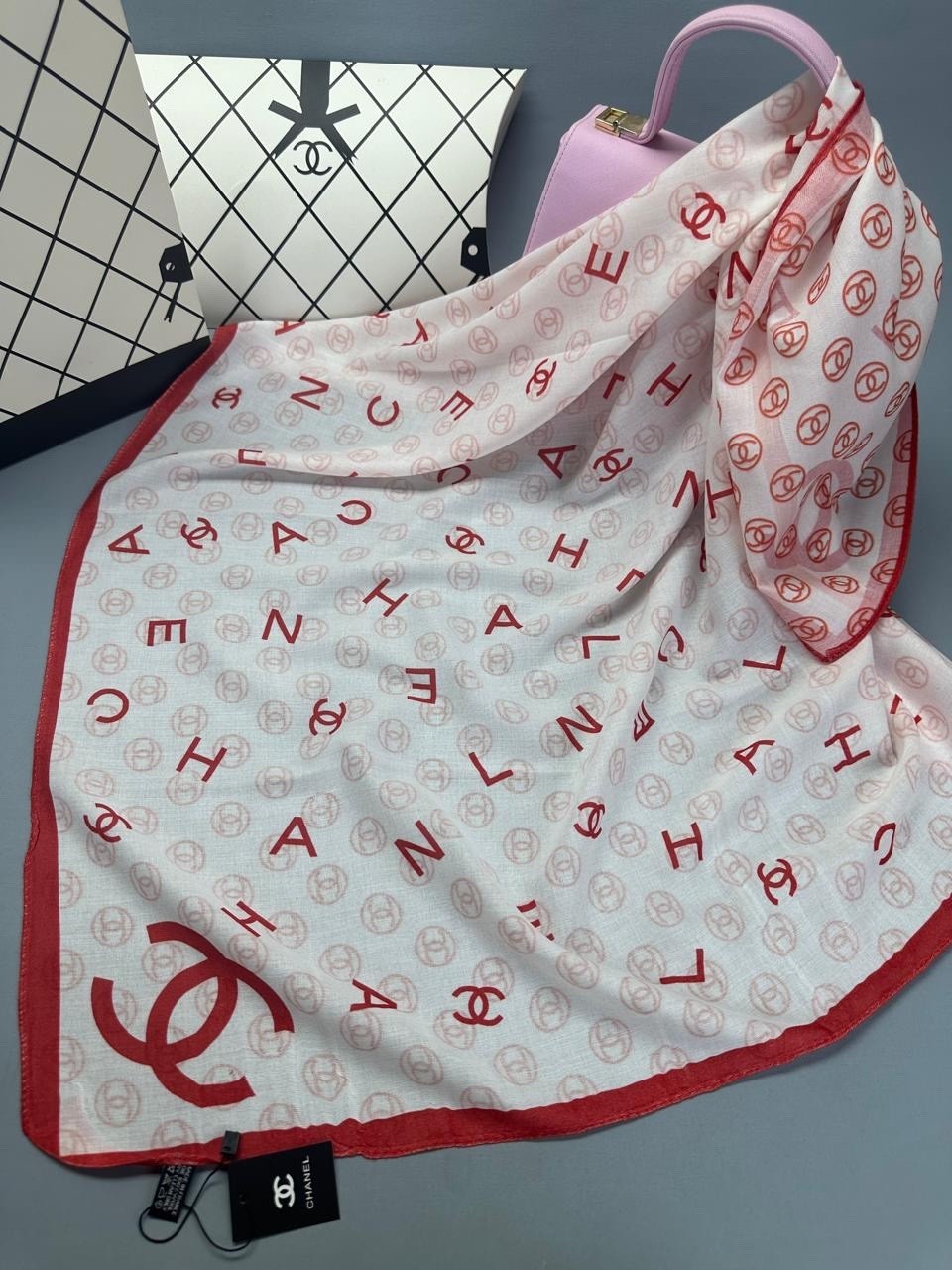 платок chanel,платки шанель,брендовый платок,шелковый платок chanel,шарфы и платки