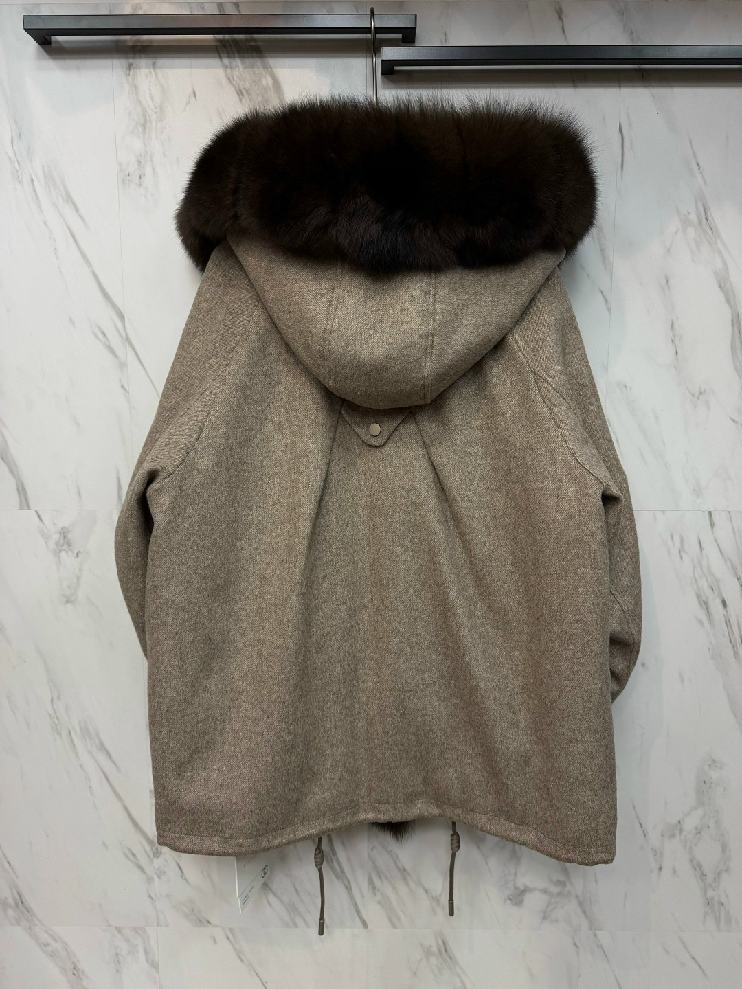 кашемировое пальто loro piana,парка с мехом,пальто кашемировое с мехом,кашемировое пальто с мехом песца,пуховики с мехом