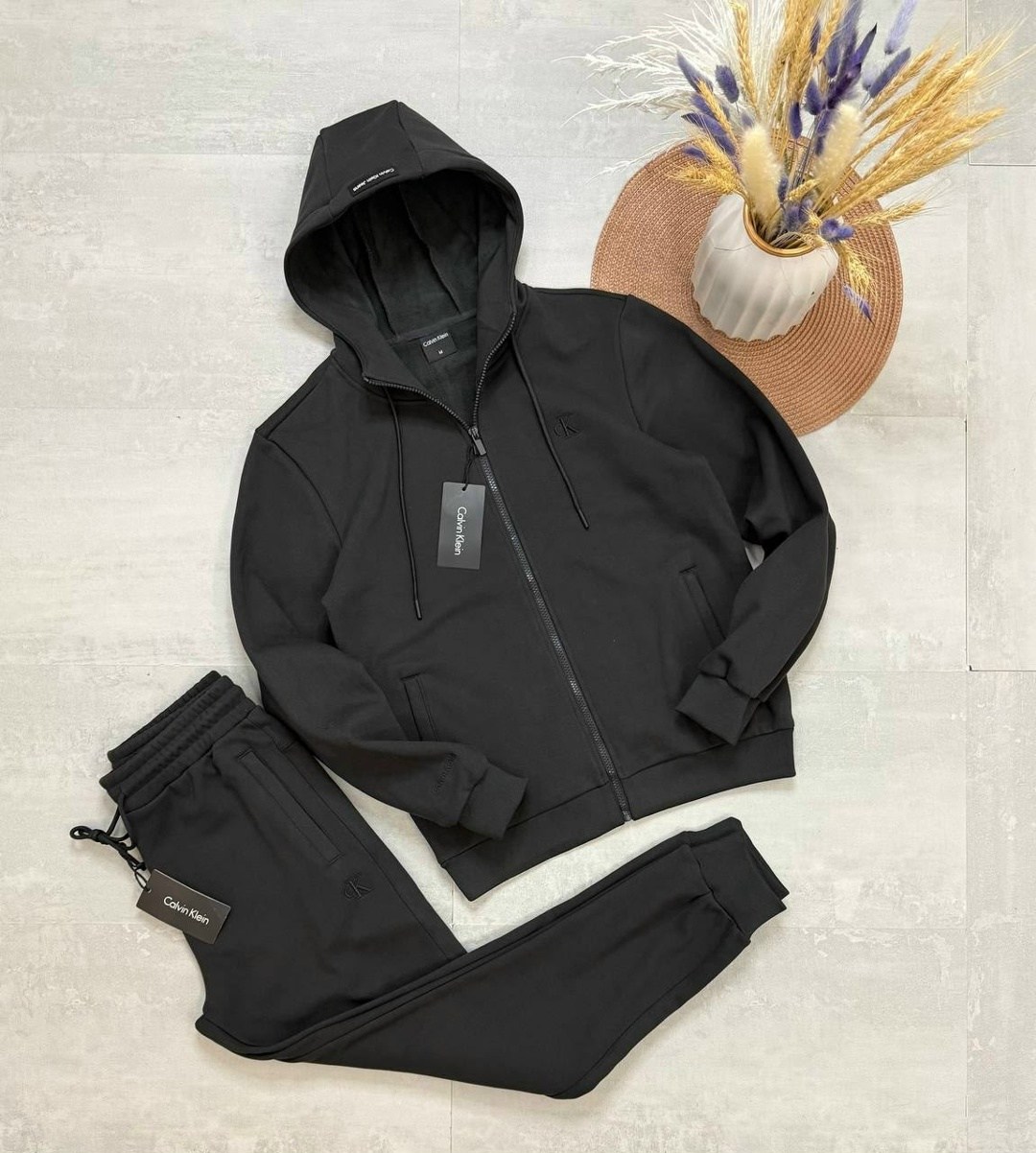 спортивный костюм brunello cucinelli,спортивный костюм armani,спортивный костюм мужской,спортивный костюм,спортивные костюмы для мужчин