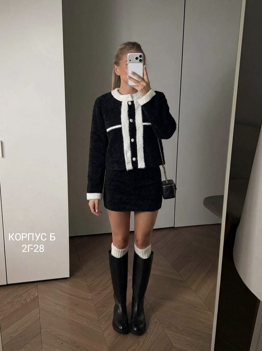 женский твидовый костюм из двух предметов,женский костюм букле,костюм в стиле шанель,твидовые костюмы,костюм с юбкой