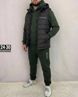 Костюм