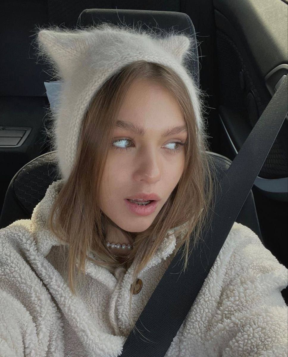 вязаная шапка с кошачьими ушками,шапка с ушками,шапка с кошачьими ушками,шапка зимняя с ушками,шапка с ушками женская