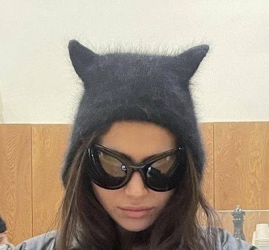 вязаная шапка с кошачьими ушками,шапка с ушками,шапка с кошачьими ушками,шапка зимняя с ушками,шапка с ушками женская
