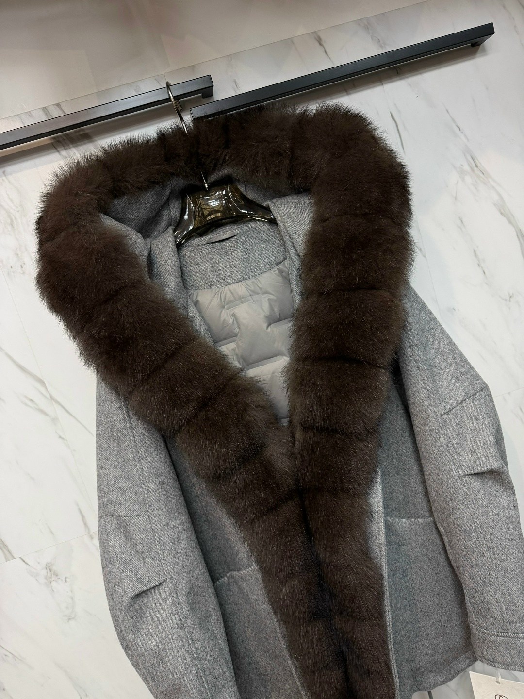 кашемировое пальто loro piana,парка с мехом,пальто кашемировое с мехом,кашемировое пальто с мехом песца,пуховики с мехом