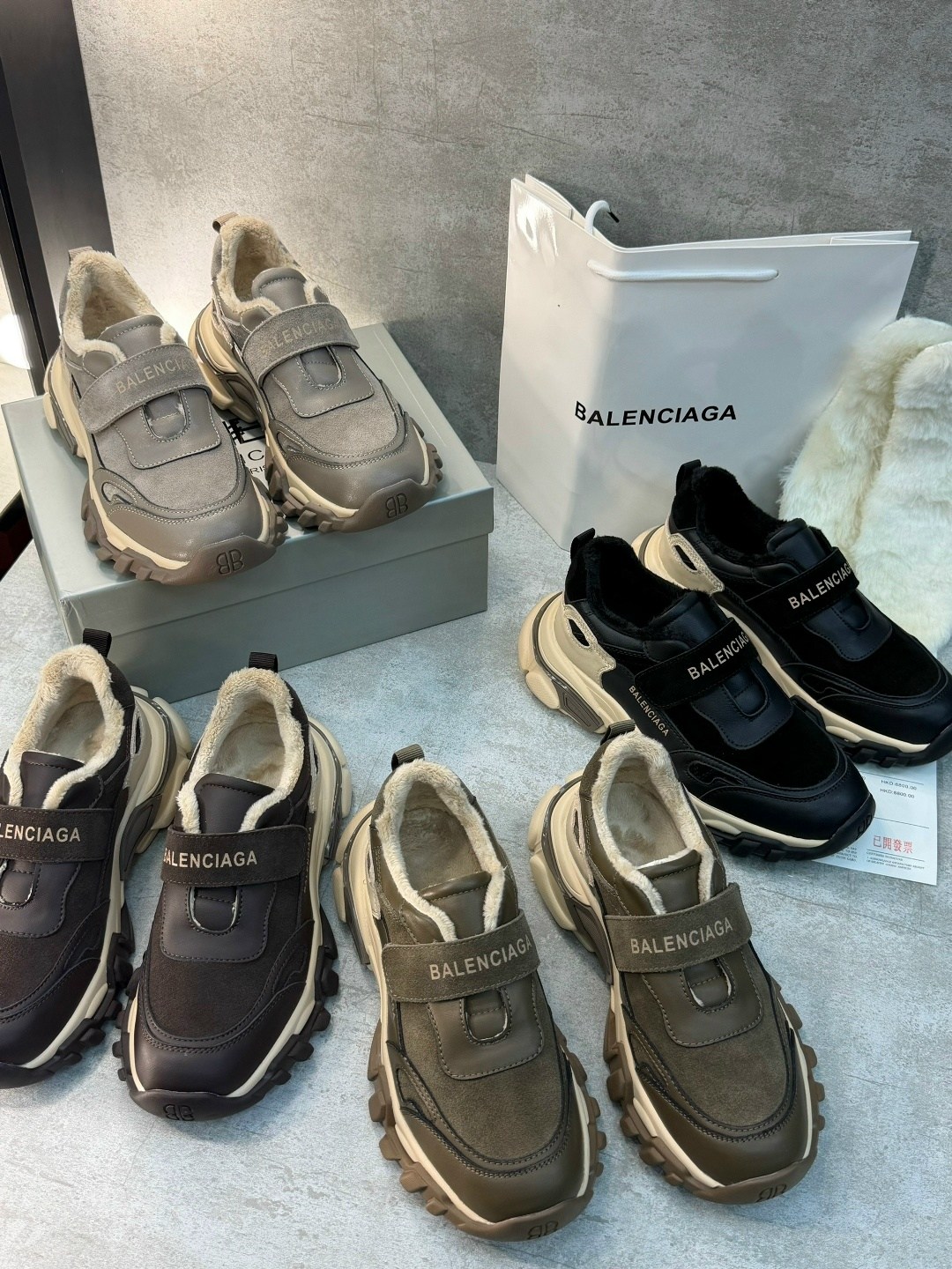 кроссовки balenciaga,кроссовки женские balenciaga,кроссовки balenciaga triple s,кроссовки баленсиага,