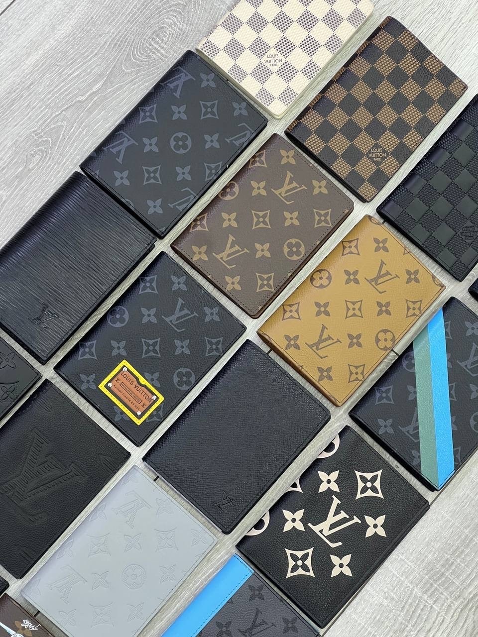 обложка на паспорт louis vuitton,чехол на паспорт луи виттон,обложка для паспорта луи виттон,портмоне мужское луи виттон,обложка для документов louis vuitton