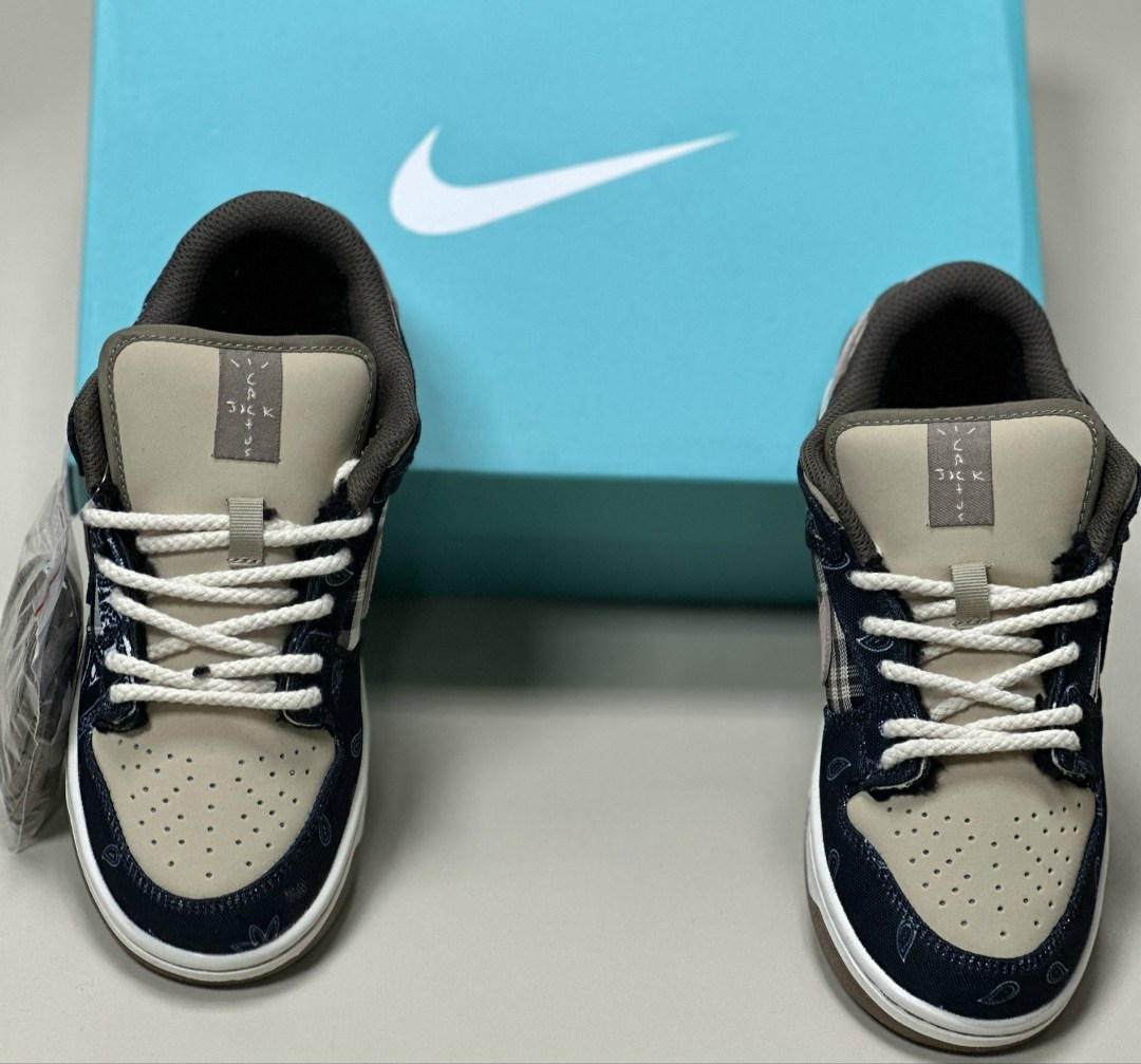 nike sb dunk low travis scott,nike sb dunk low x travis scott,кроссовки nike sb dunk low travis scott,кроссовки nike x travis scott sb dunk low,nike sb dunk low cactus jack