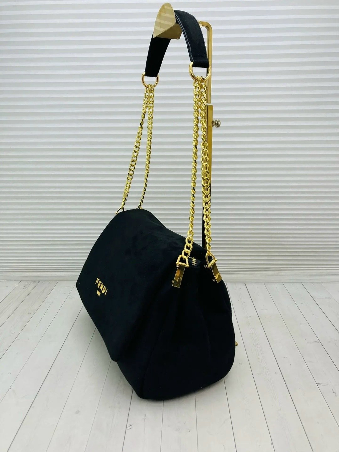 сумка fendi peekaboo замшевая,сумка fendi,сумка женская fendi замша черная,сумка женская fendi,замшевые женские сумки fendi