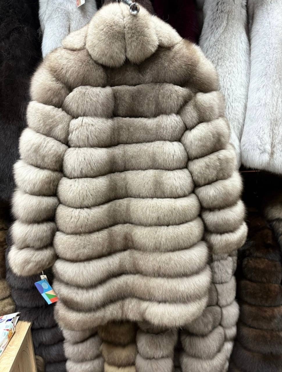 шуба из песца,шуба песец,шубка из натурального меха песца,мех песец,шуба трансформер из песца