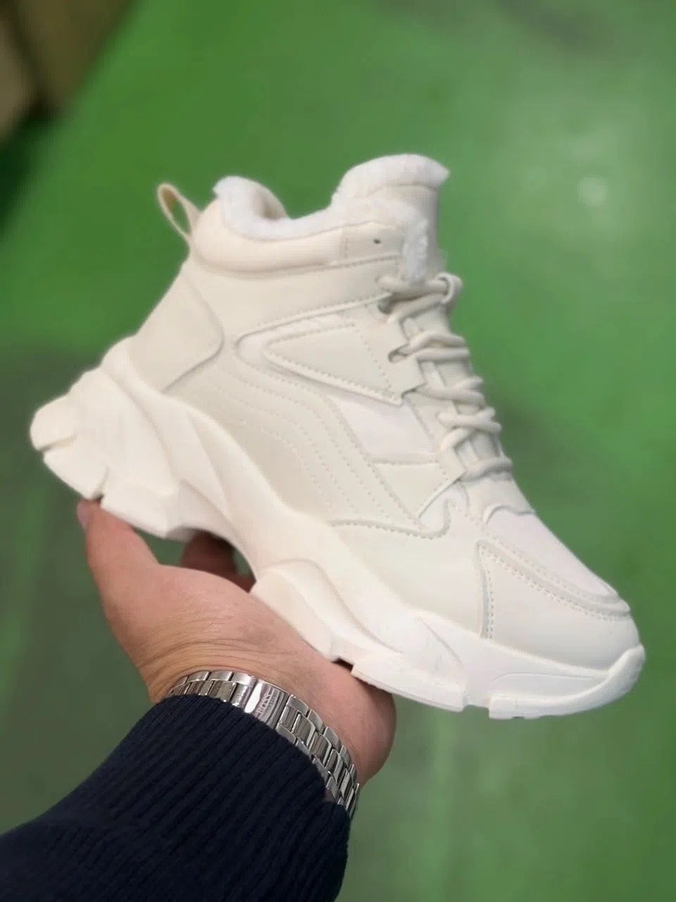 ,зимние кроссовки,женские зимние кроссовки,женские зимние кроссовки с мехом,кроссовки женские