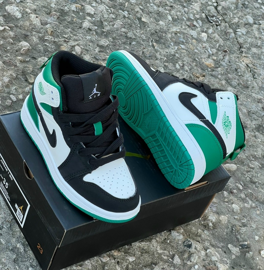 женские кроссовки nike air jordan 1 mid,nike air jordan 1 mid se,кроссовки nike air jordan,nike air jordan 1 mid,кроссовки nike air jordan 1 retro high