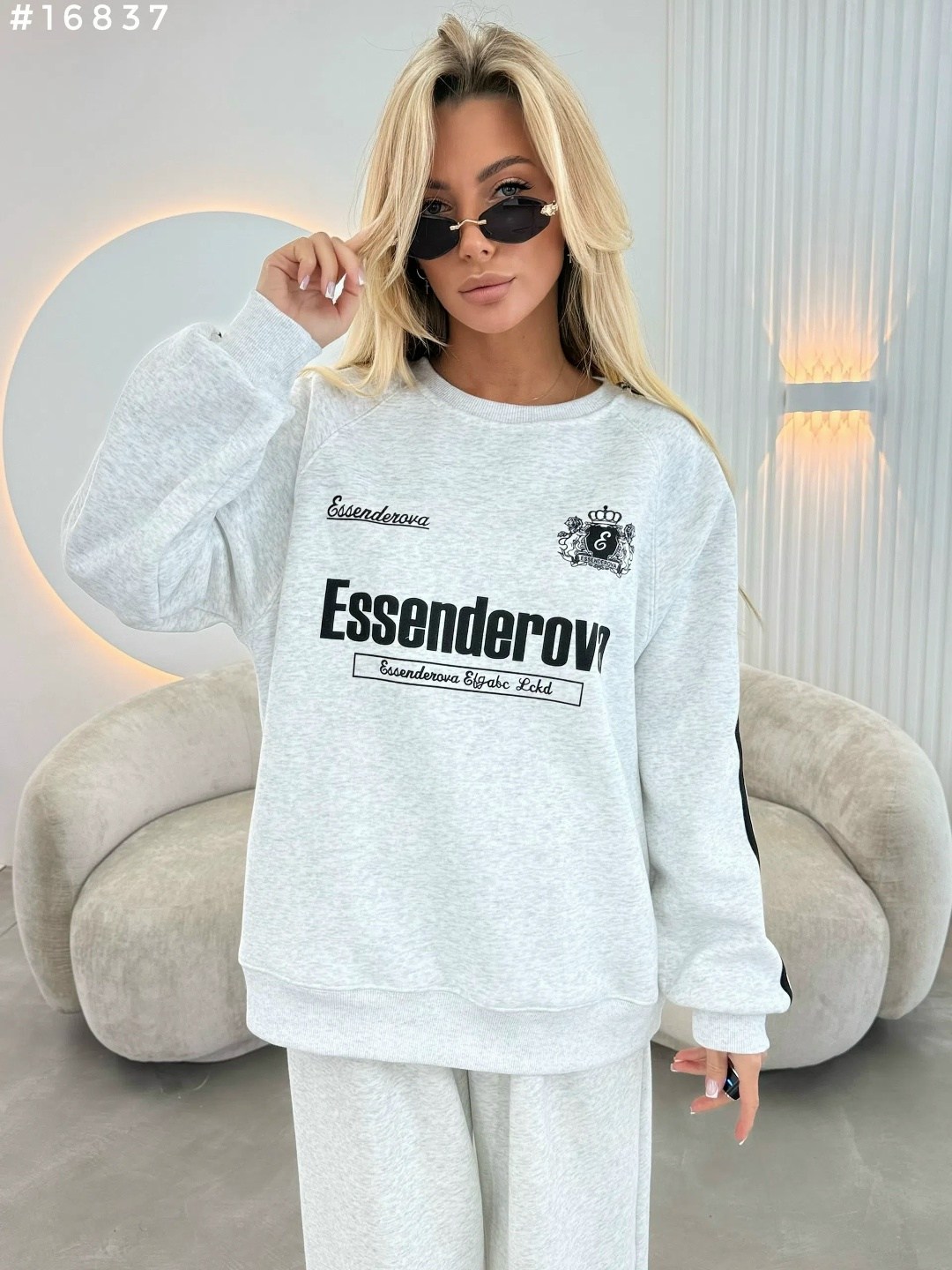 стильный свитшот,кофта свитшот,женская кофта,женский свитшот,кофта кардиган