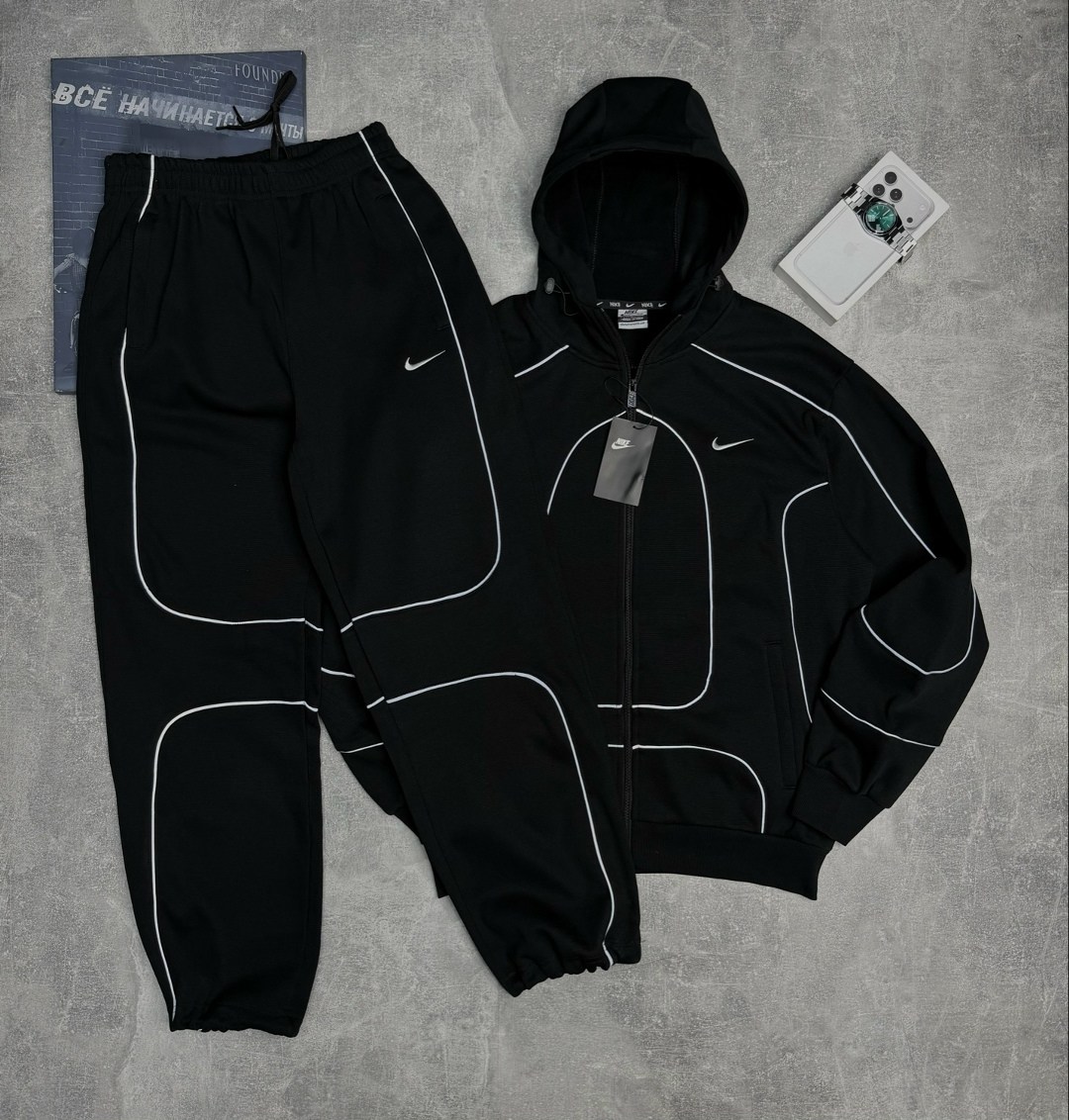 спортивные костюм,ветровка nike x corteiz,зип худи nike tech fleece,зип худи tech fleece рефлективный nike,спортивный костюм nike на флисе
