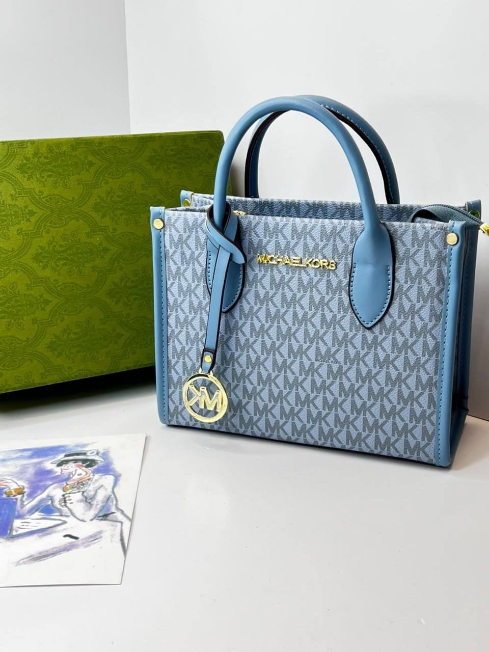 сумка женская michael kors,женская сумка большая стильная michael kors,сумка michael kors,michael kors стильная сумка через плечо,сумка