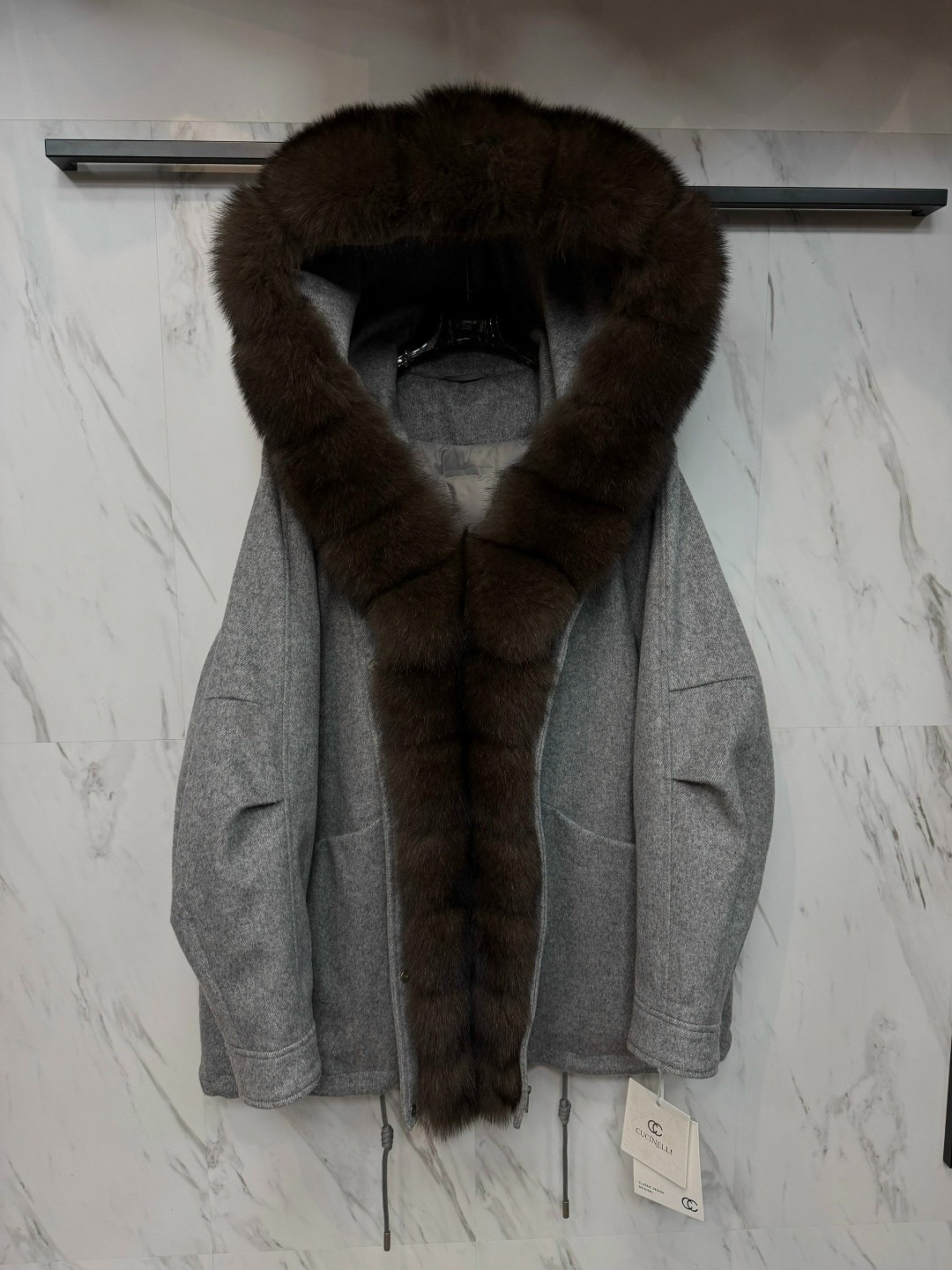 кашемировое пальто loro piana,парка с мехом,пальто кашемировое с мехом,кашемировое пальто с мехом песца,пуховики с мехом
