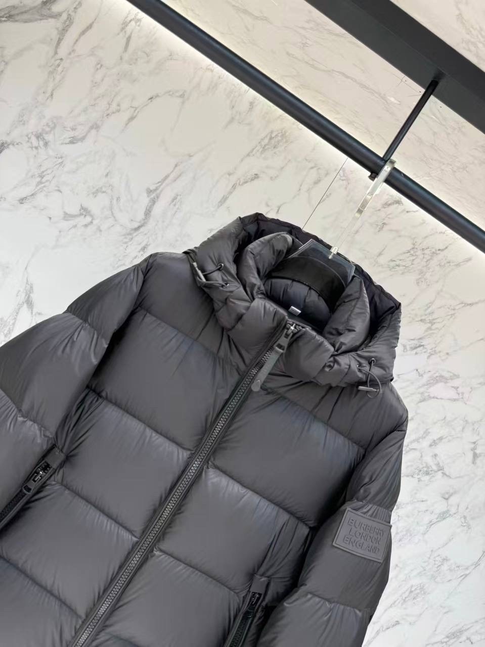 мужской пуховик burberry,пуховик burberry,пуховик мужской moncler,пуховик moncler,пуховики мужские