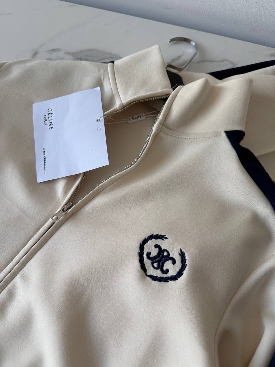 спортивный костюм бомбер на молнии и штаны gucci,костюм спортивный,спортивный костюм moncler,повседневный костюм,комплекты одежды