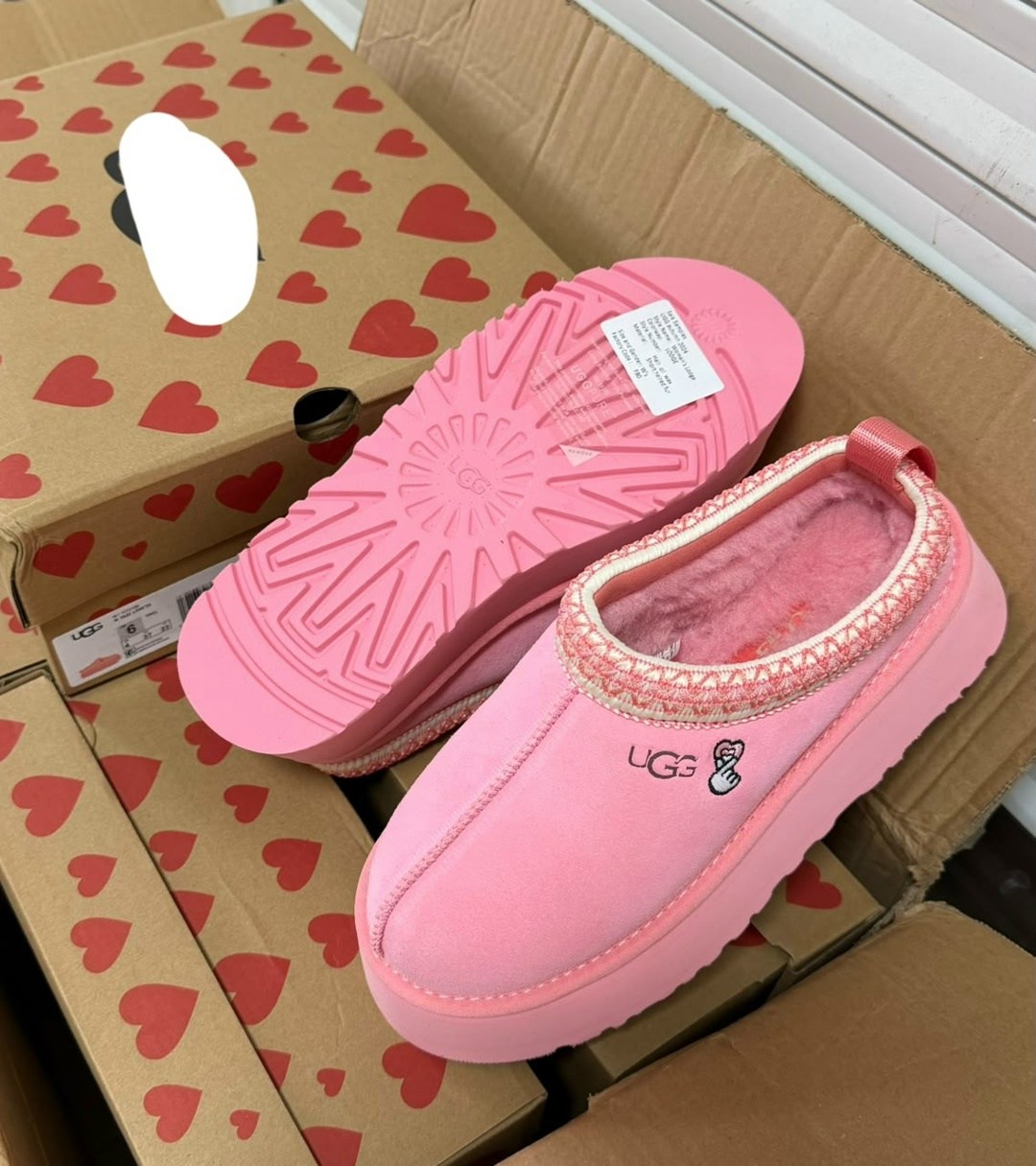 ,женские угги,модные тапочки,модная женская ,угги женские ugg