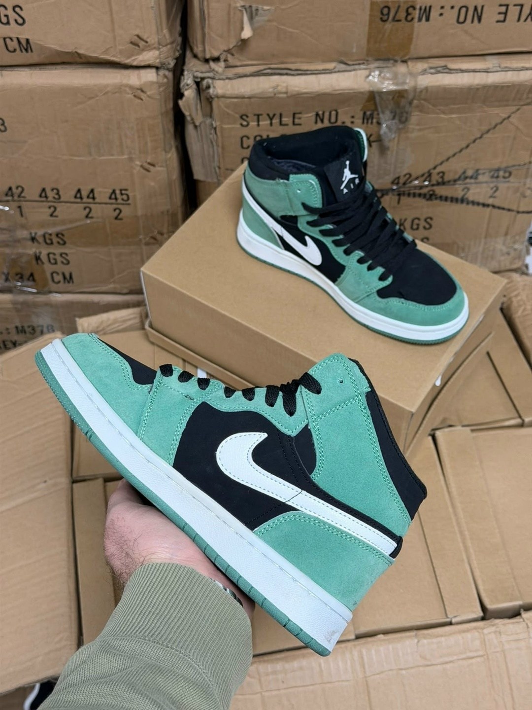 nike air jordan 1 mid,nike air jordan 1,кроссовки,air jordan 1 mid,nike air jordan 1 retro high og