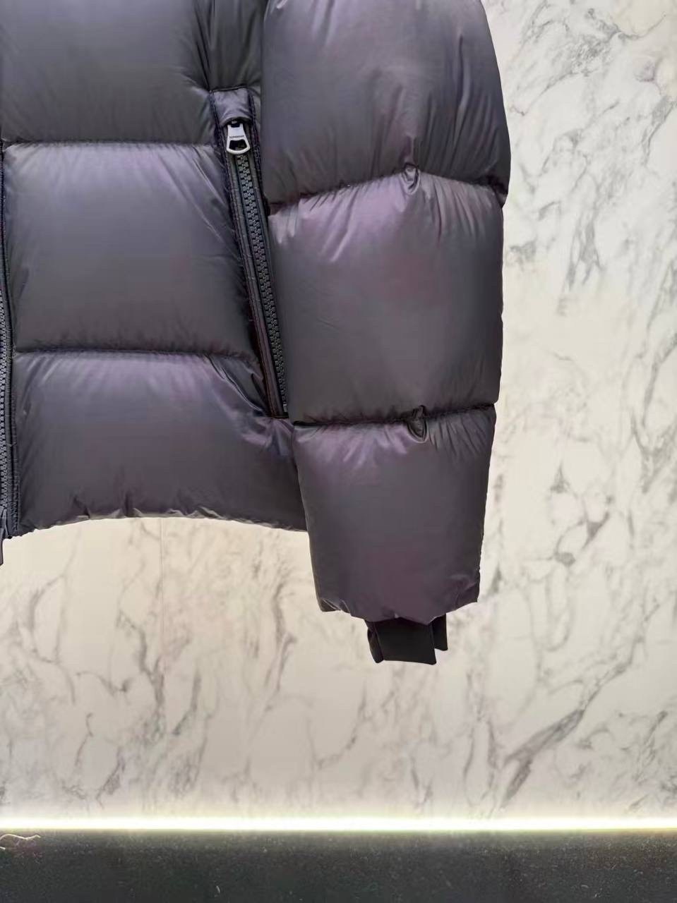 мужской пуховик burberry,пуховик burberry,пуховик мужской moncler,пуховик moncler,мужской пуховик burberry 72118