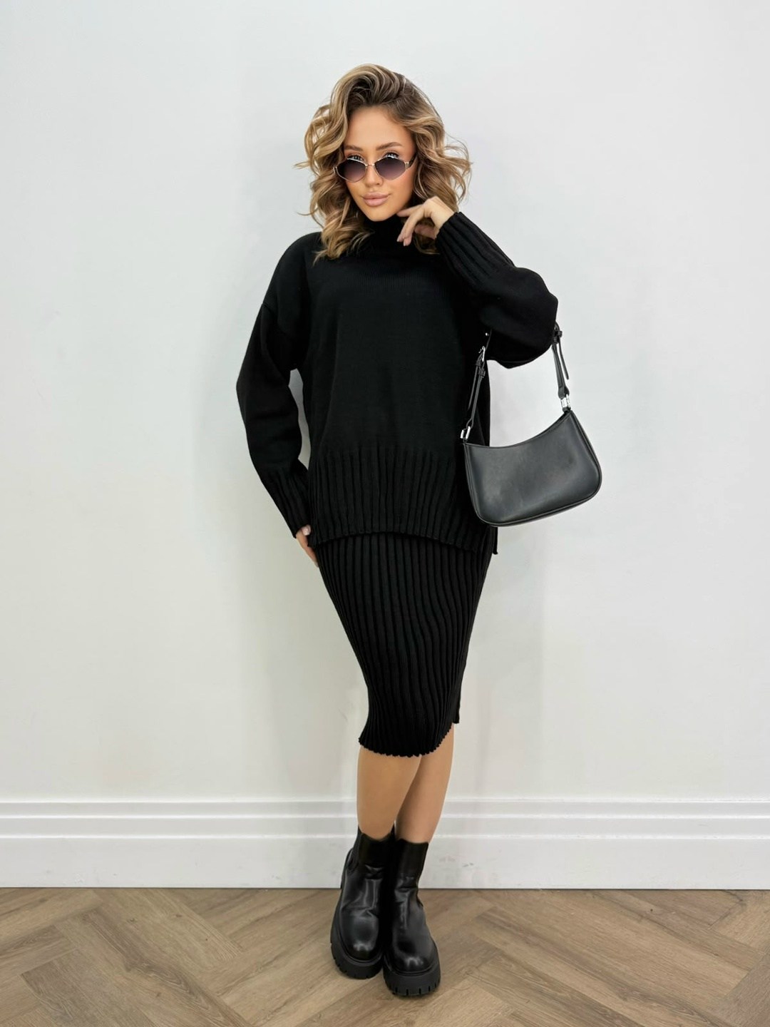 костюм трикотажный с юбкой,костюм трикотажный вязаный с юбкой finesse collection цвет бургунди бордовый,женские костюмы с юбкой,костюм трикотажный женский с юбкой,трикотажные костюмы