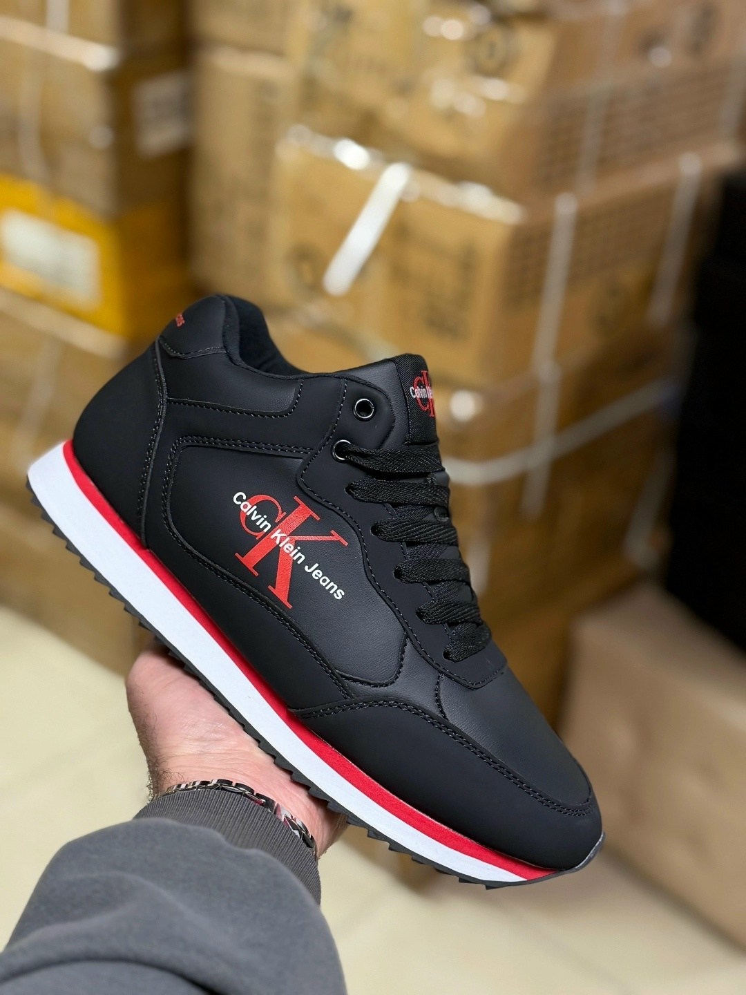 кроссовки мужские calvin klein,кроссовки мужские,,мужские кроссовки reebok,мужская  кроссовки