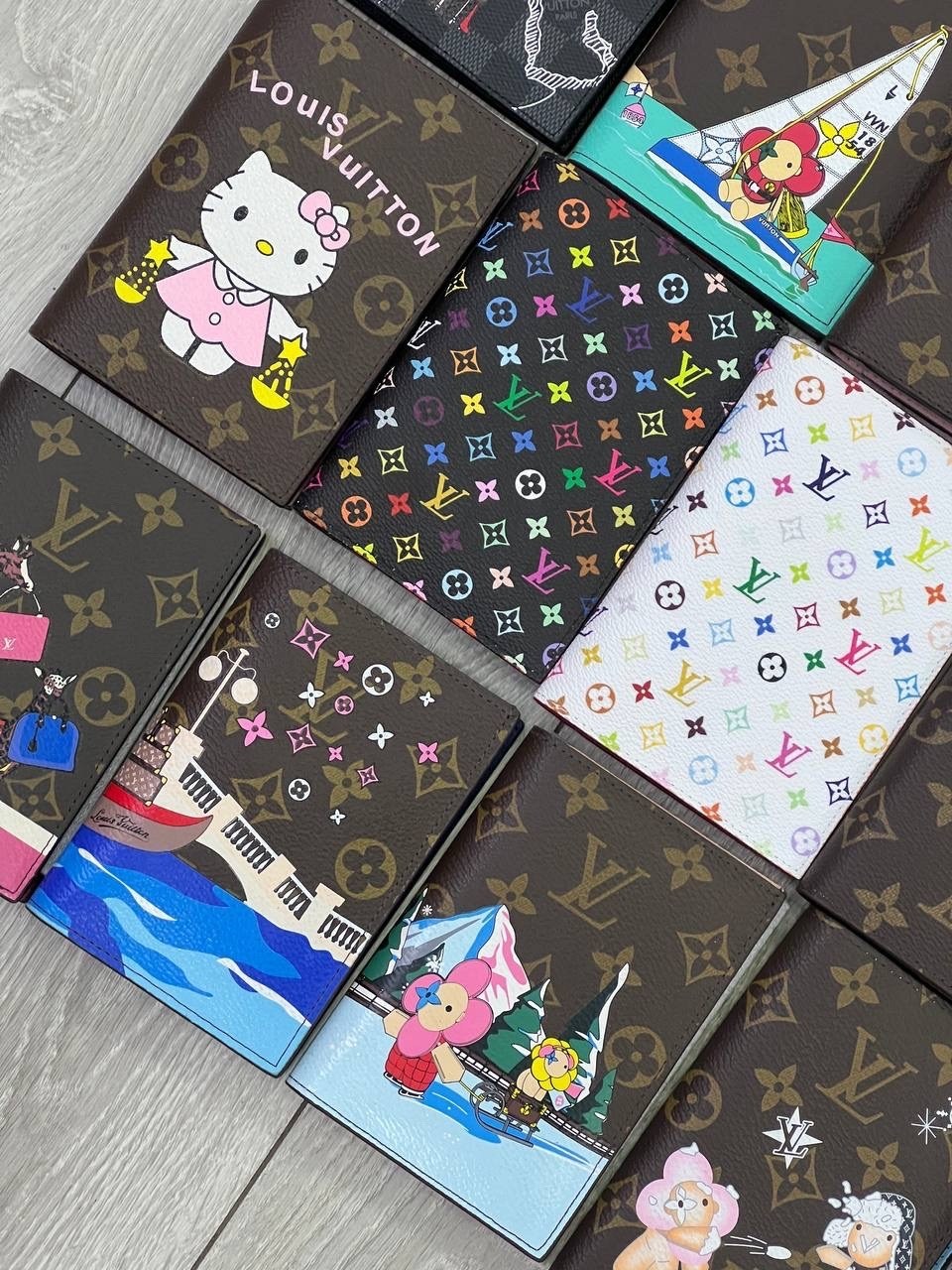 обложка на паспорт louis vuitton,женская обложка на паспорт louis vuitton,обложка на паспорт louis vuitton коричневая,женская обложка на паспорт,блокнот