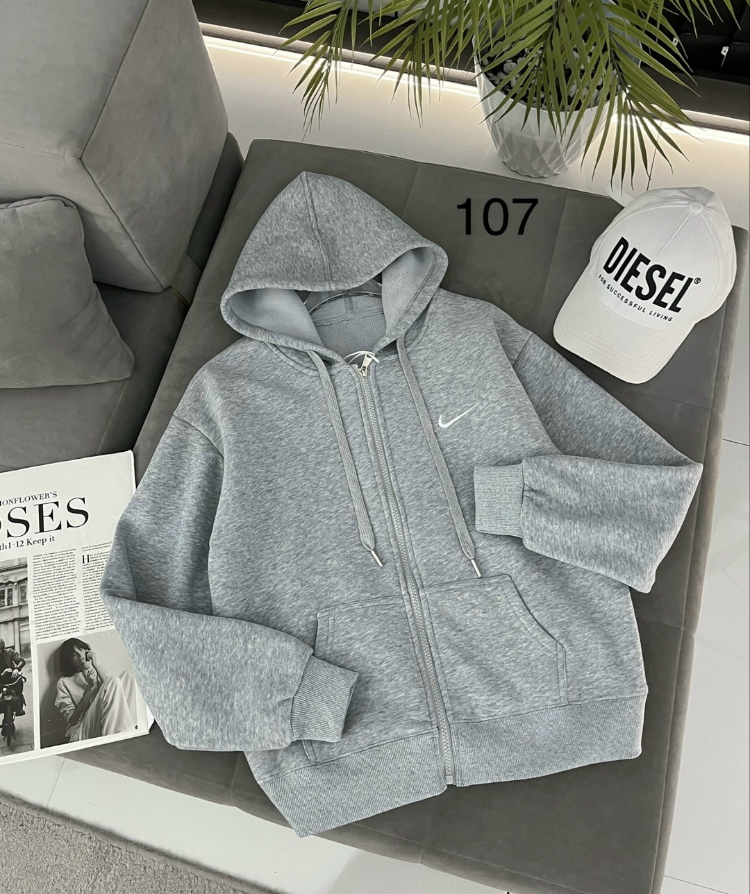 толстовка nike,кофта найк серая,женская толстовка nike sportswear tech fleece cape,спортивная толстовка,nike mini swoosh hoodie zip