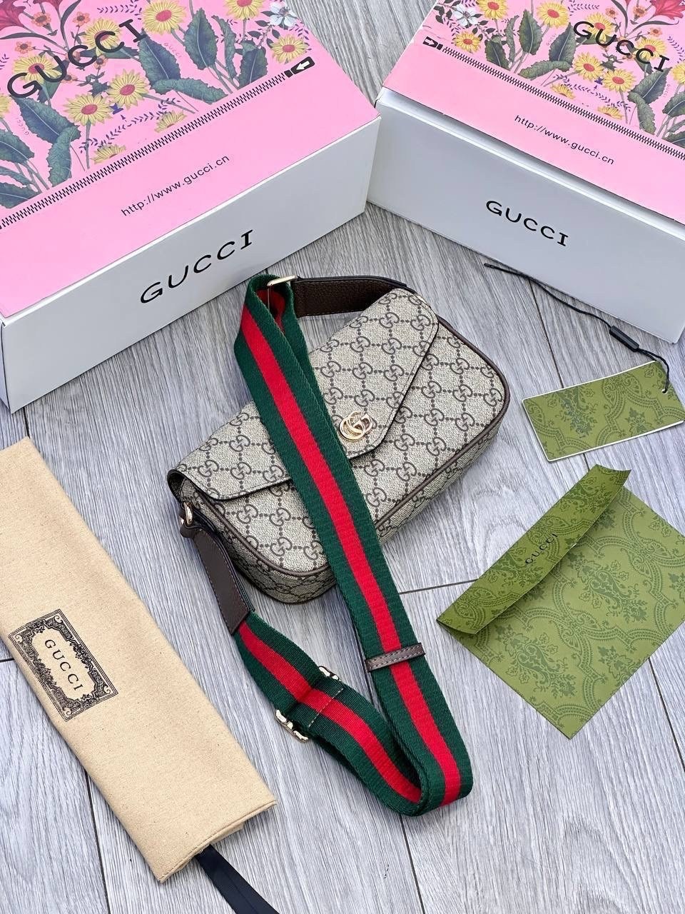 сумка gucci,сумка через плечо gucci,сумка гуччи,женская сумка gucci,сумки гуччи женские