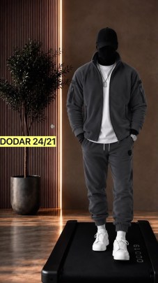 Костюм