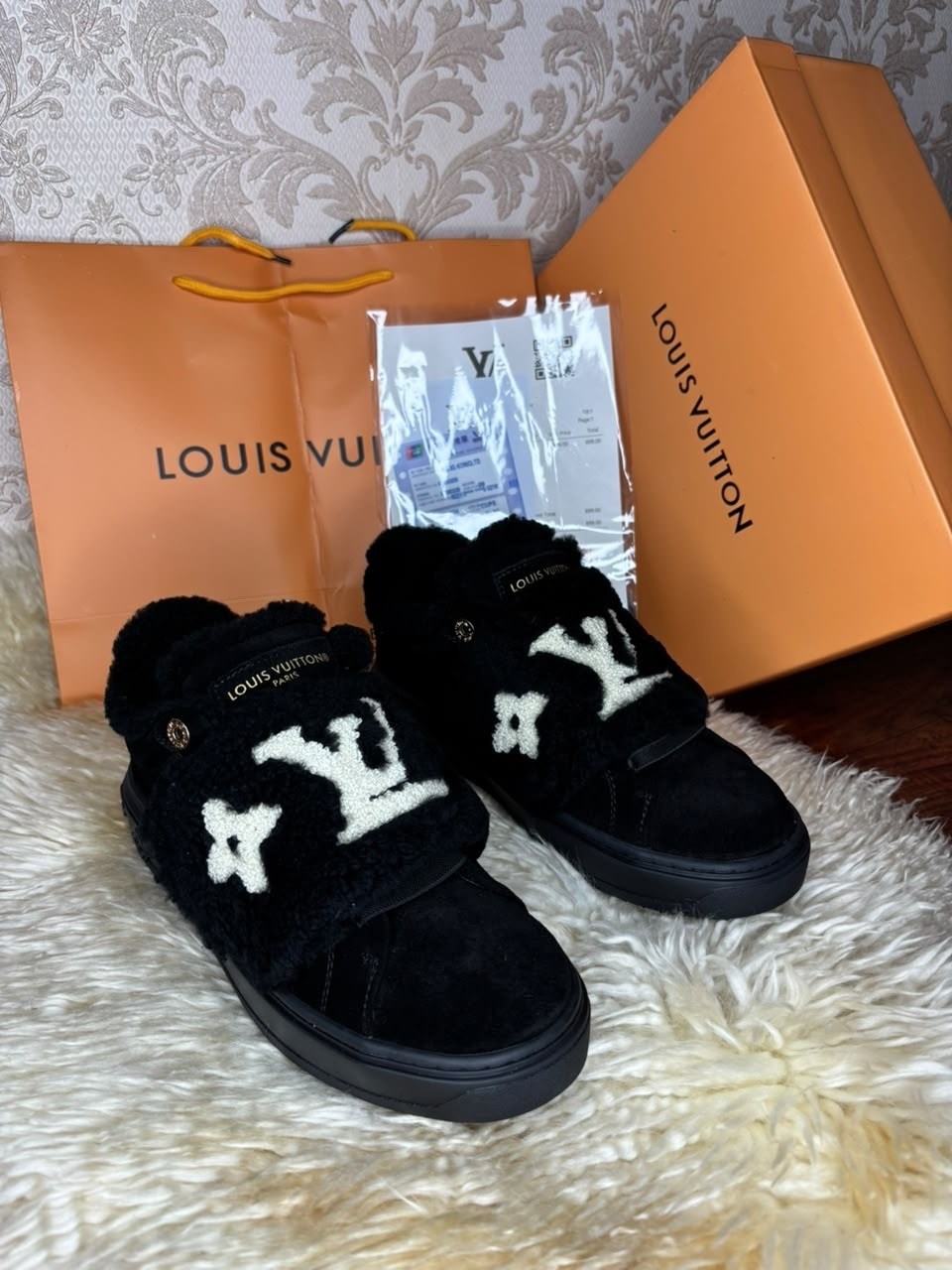 кроссовки женские louis vuitton,кроссовки louis vuitton,louis vuitton зимние кроссовки,луи виттон кроссовки женские зимние,кеды louis vuitton