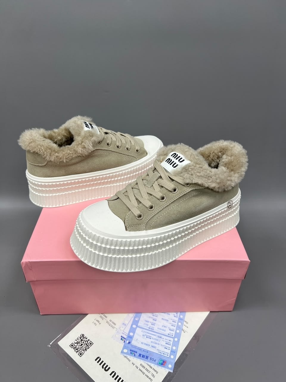 высокие тёплые женские кеды miu miu,,кроссовки miu miu с мехом,кеды miu miu женские,кроссовки miu miu женские
