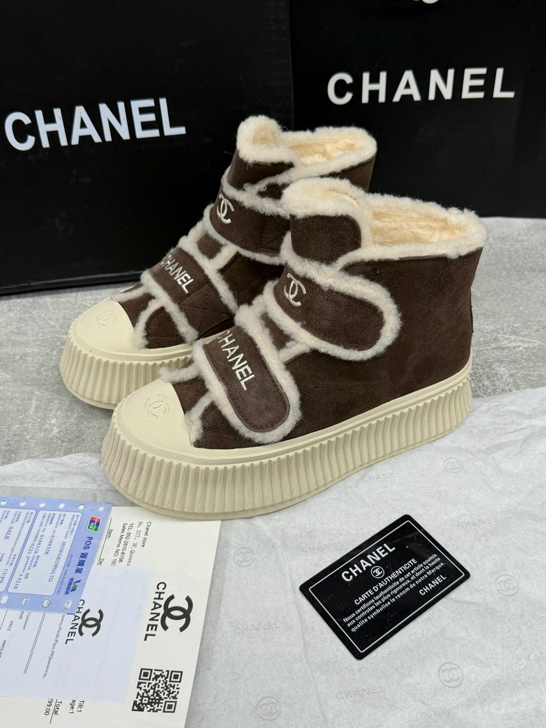 кроссовки зимние на меху chanel,высокие тёплые кеды шанель,кеды шанель зимние,высокие женские зимние кеды chanel,
