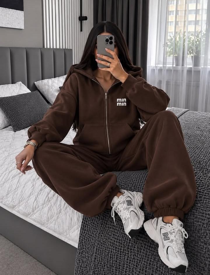 спортивный костюм,женский спортивный костюм,спортивный женский костюм серый,спортивный костюм серый,костюм спортивный женский теплый