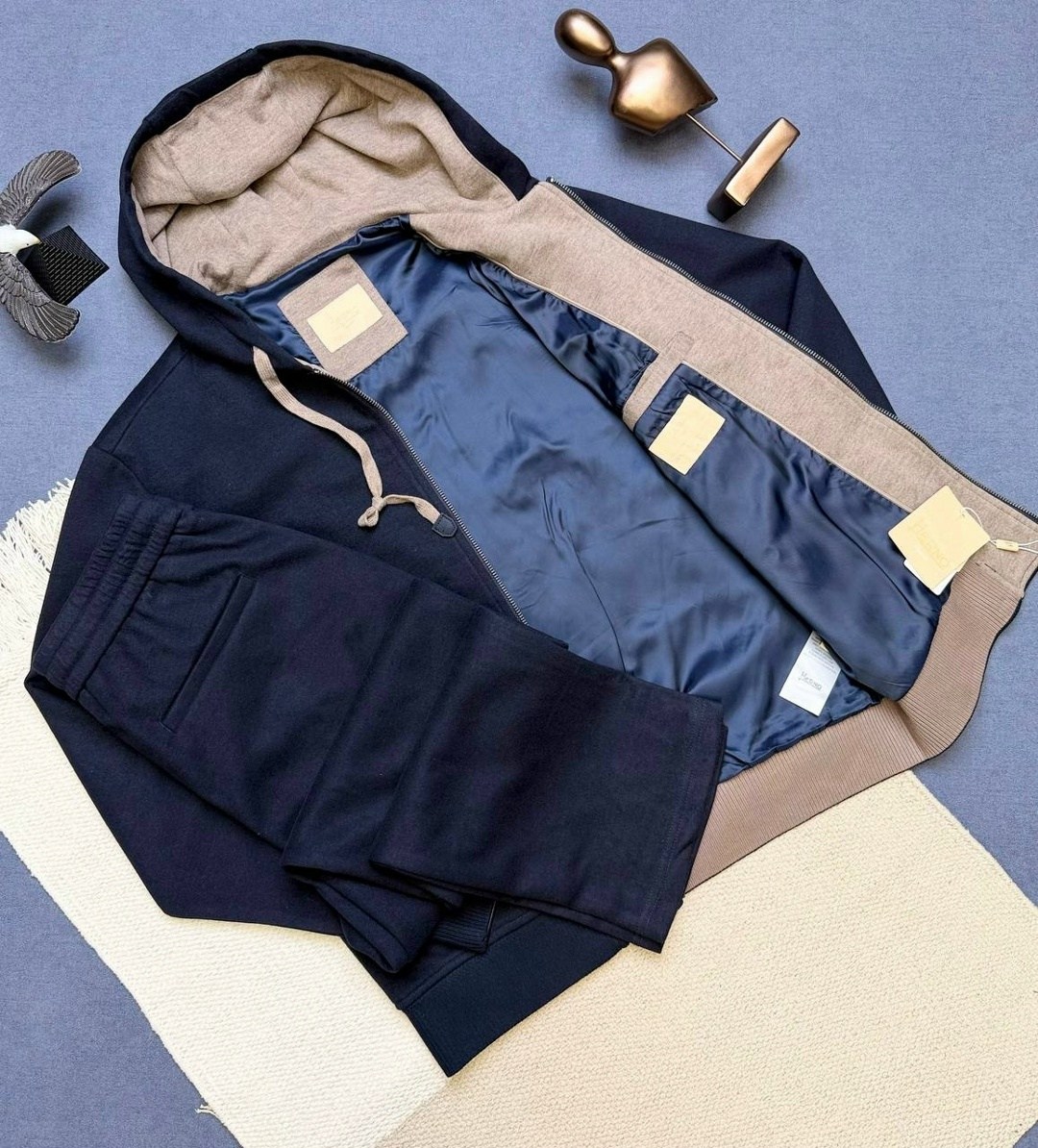 спортивный костюм brunello cucinelli,спортивный костюм loro piana,костюм brunello cucinelli,мужские спортивные костюмы,спортивный костюм loro piana мужской